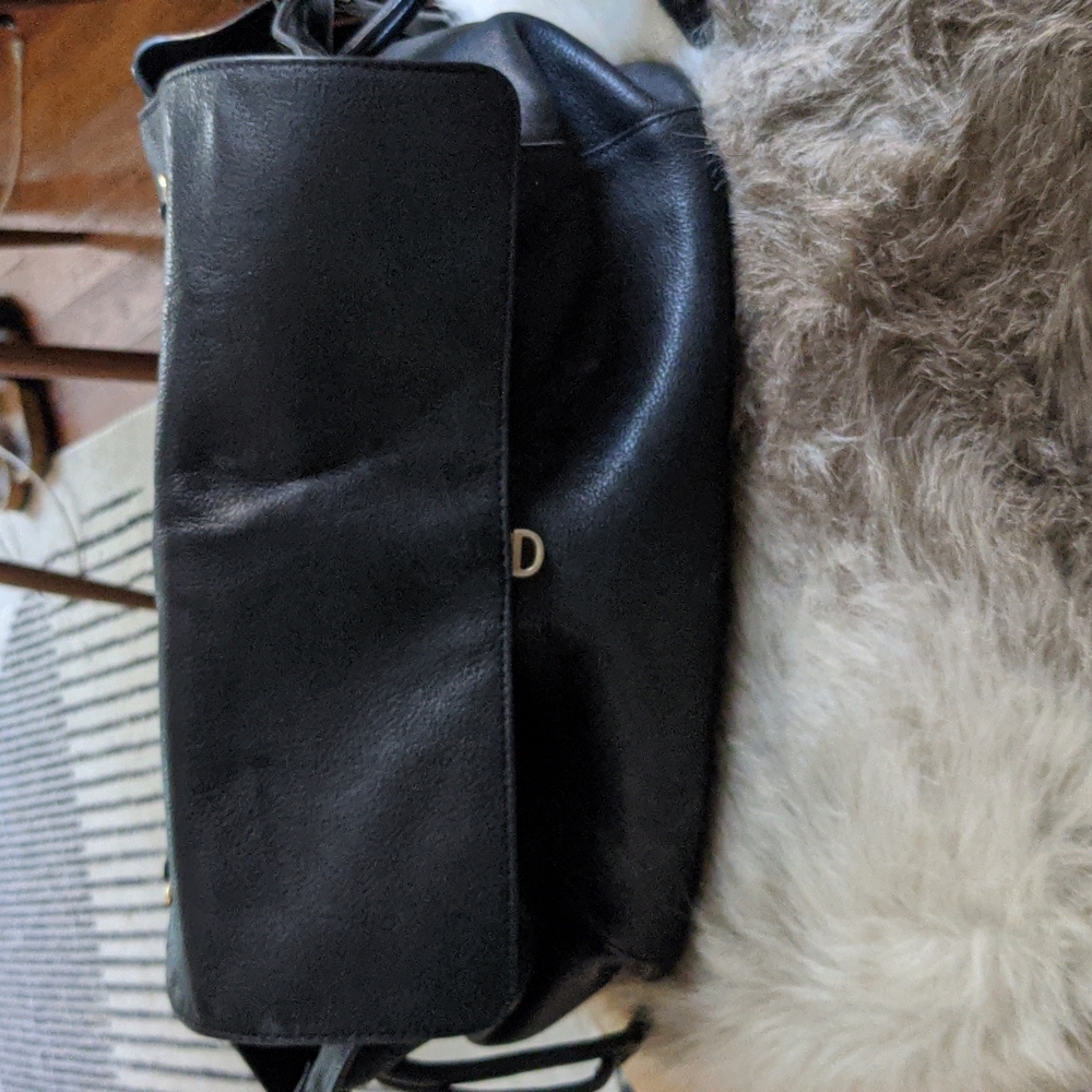 Henri Bendel Leather Black Crossbody / Satchel Purse